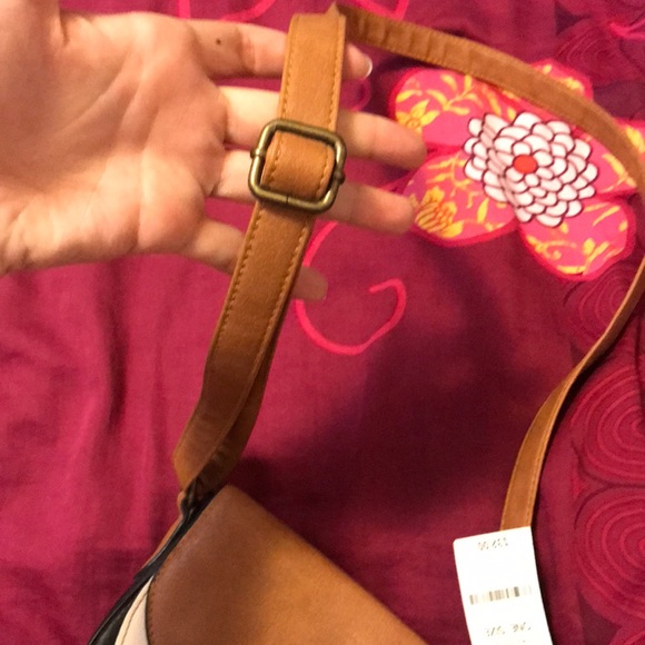 NEW American Rag Bag - Picture 7 of 7